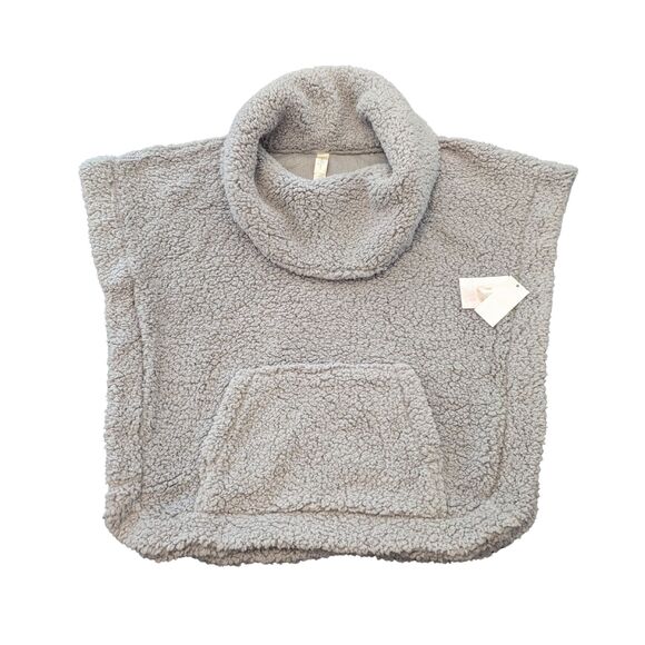 Jessica Simpson | Women's Size Small / Medium | Silver Cowl Neck Sherpa Poncho - Picture 1 of 3
